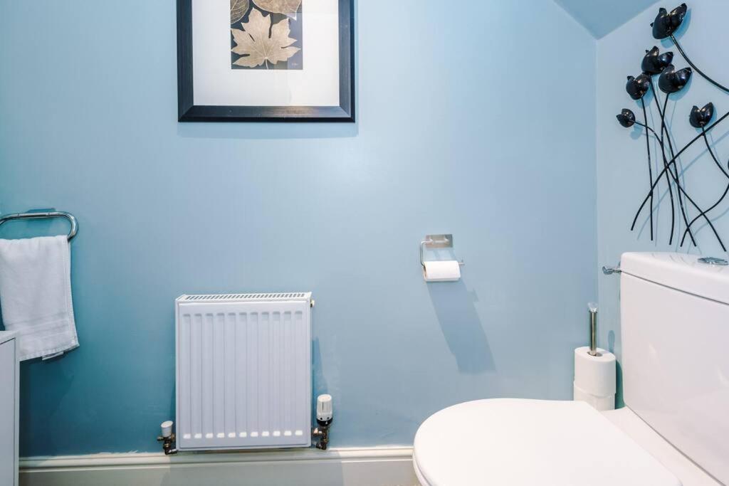 Stylish Townhouse Chester City Centre With Parking Exterior foto