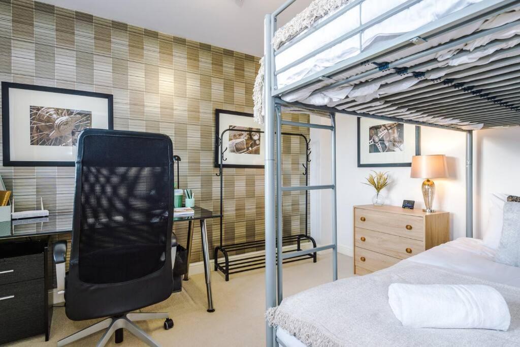 Stylish Townhouse Chester City Centre With Parking Exterior foto